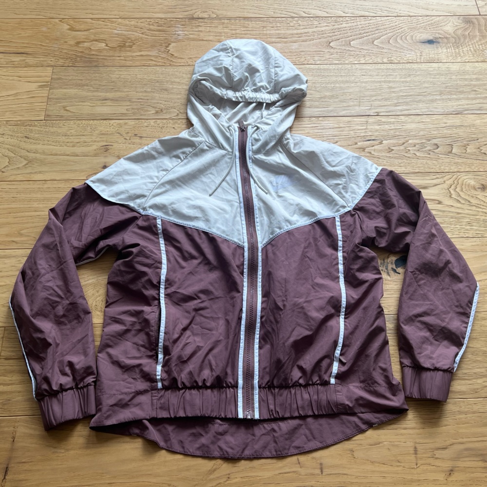 Nike Cream/Mauve Zip Jacket - Size Medium